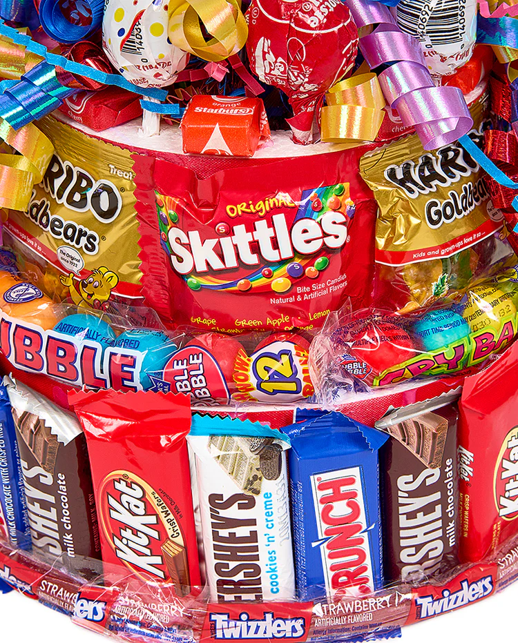 Small Deluxe Candy Cake - Image 4