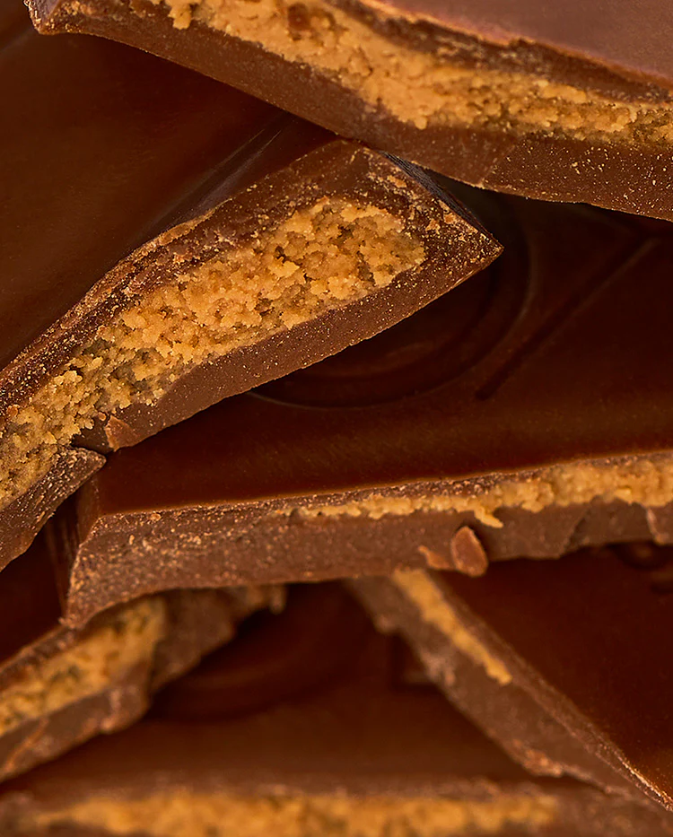 Milk Chocolate Peanut Butter-Filled Bar - Image 3